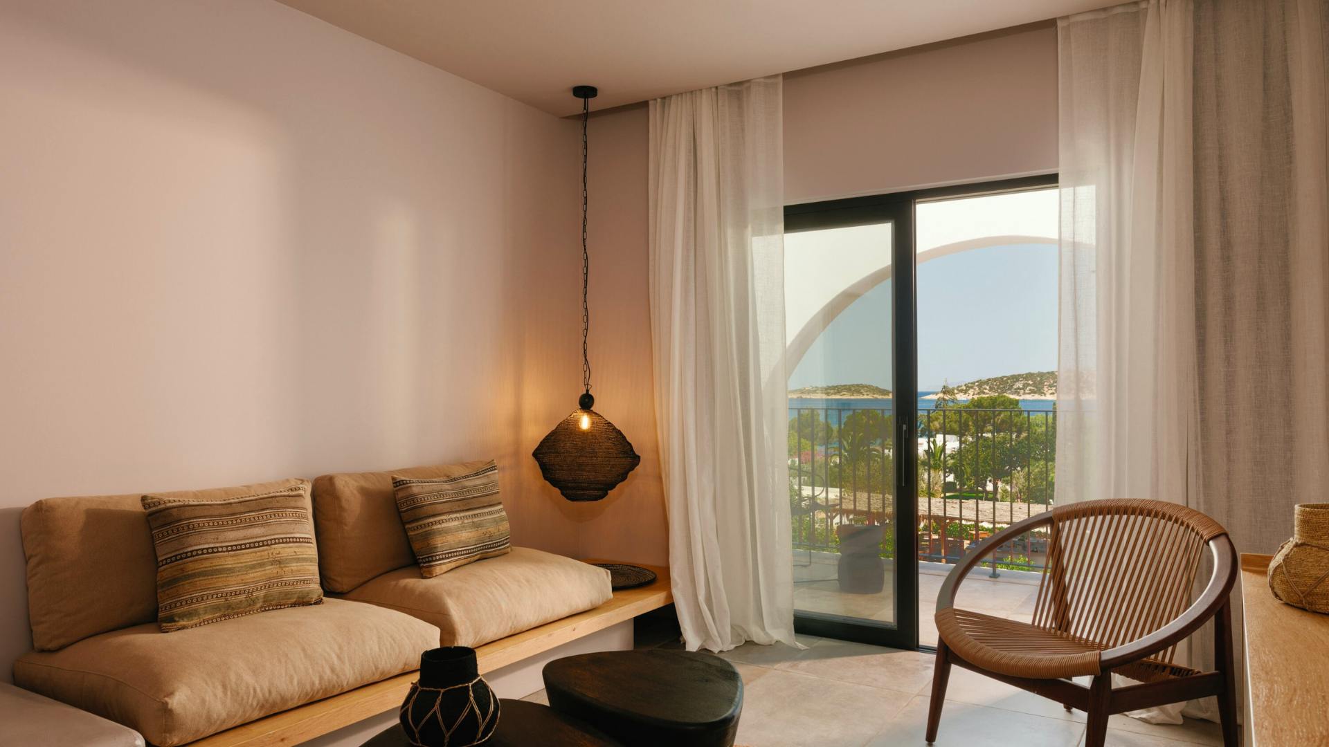Seaview Suite – Main Building - Indoor Area