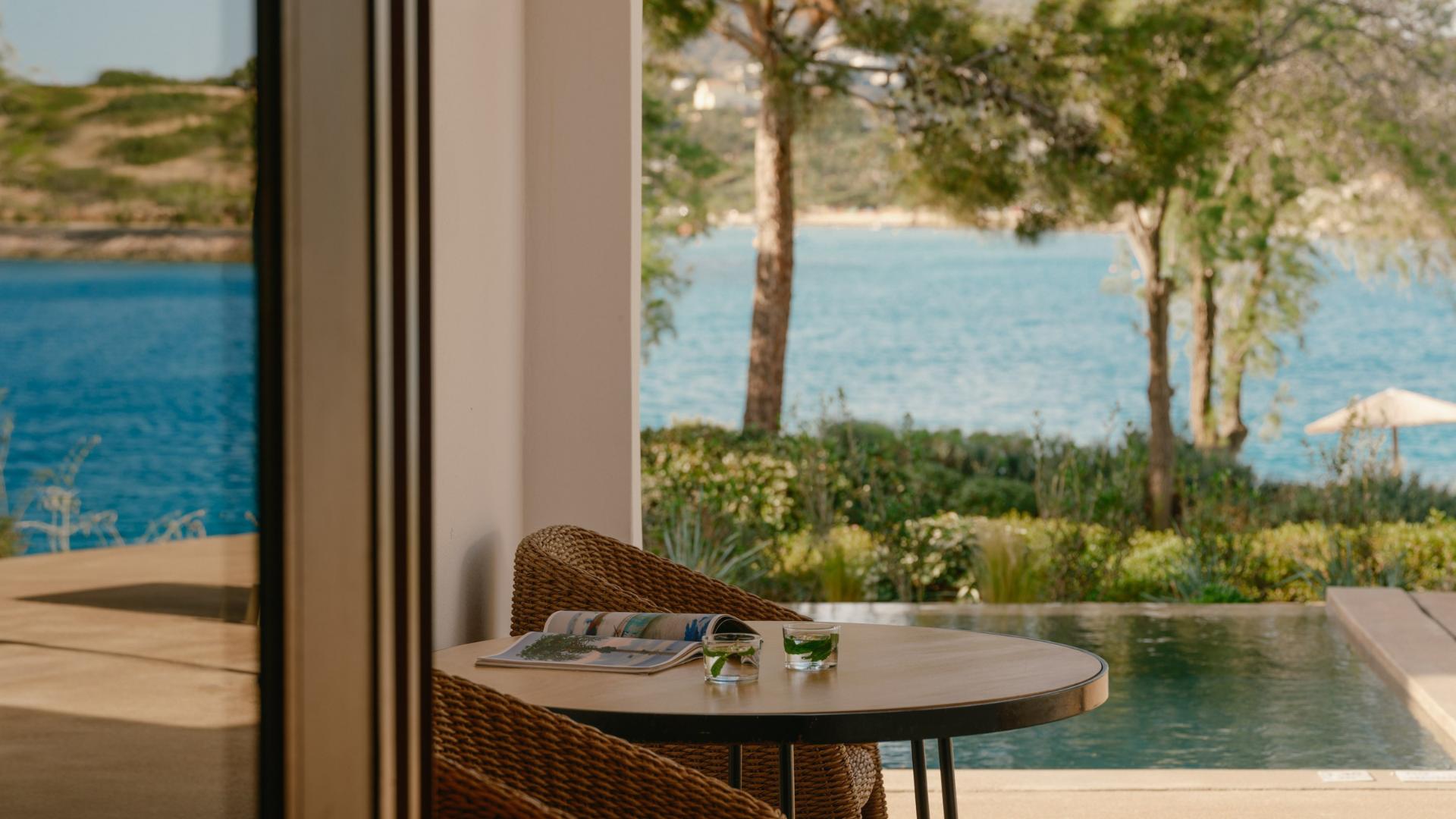 Superior Seafront Bungalow with Private Pool View from the Room