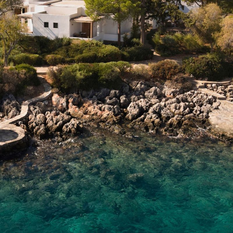 Superior Seafront Bungalow